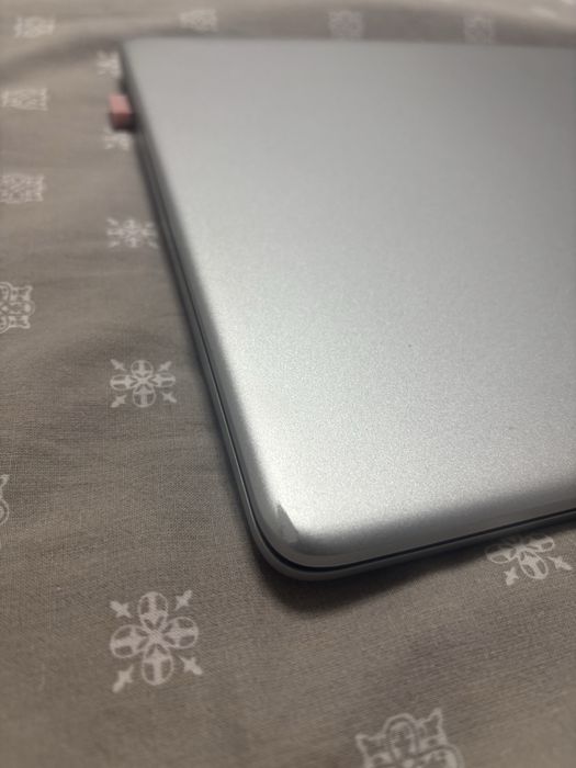 Laptop HP AMD Ryzen 5