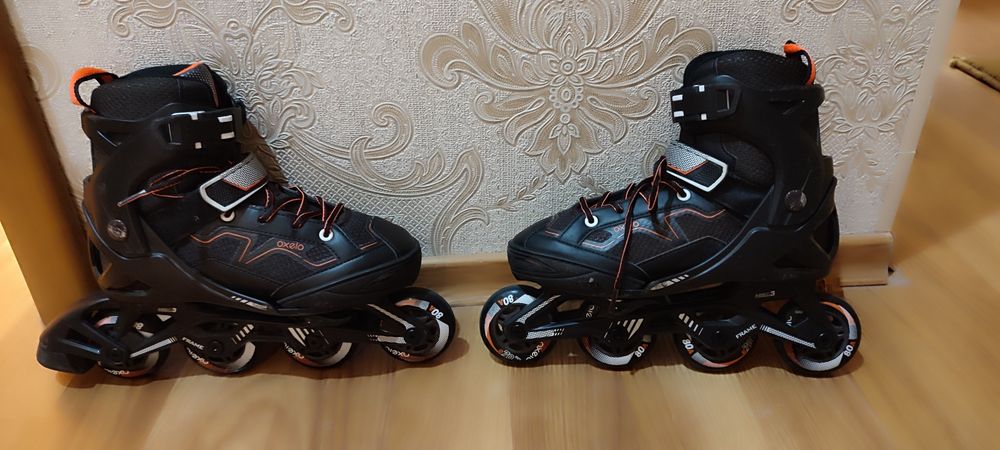 Роликовые коньки