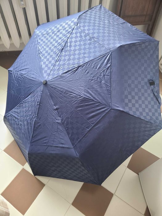 D122см голям автоматичен чадър с клапа за вятър, компактен сгънат 35см