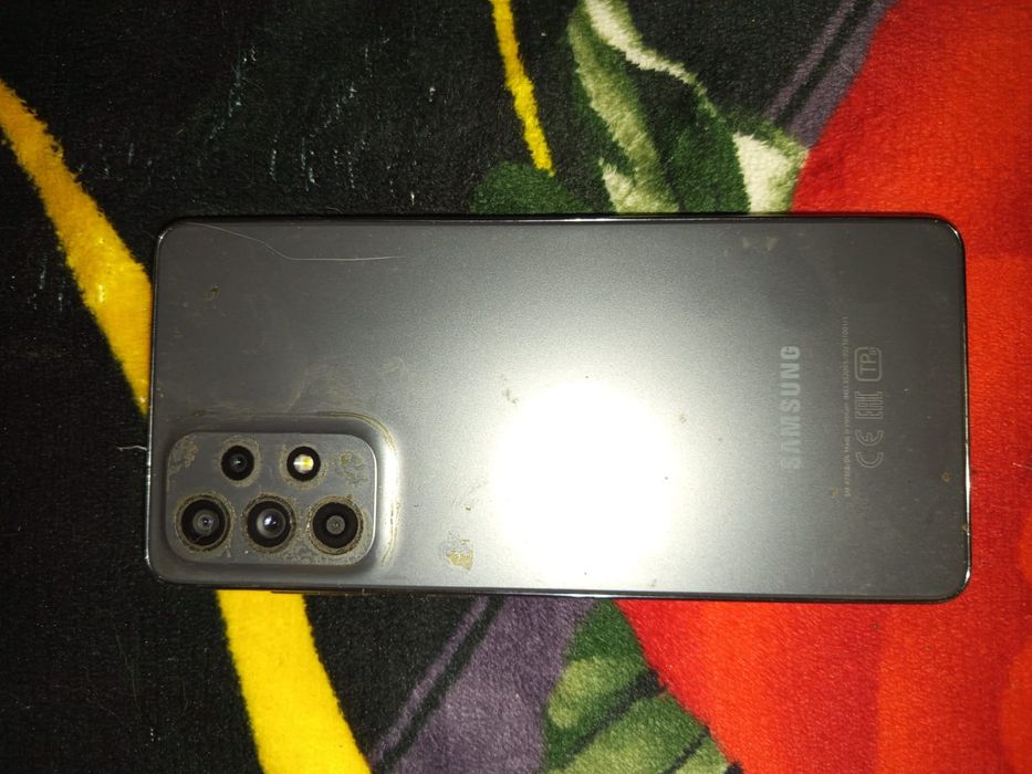 Продам смартфон самсунг а73