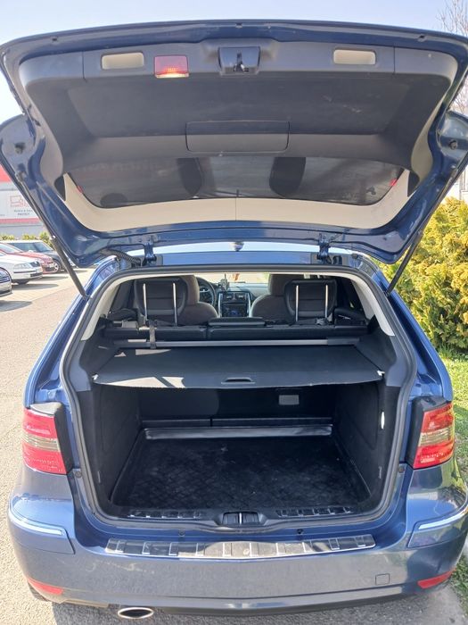 Mercedes-Benz fab.2008. 2.0 Diesel. Proprietar