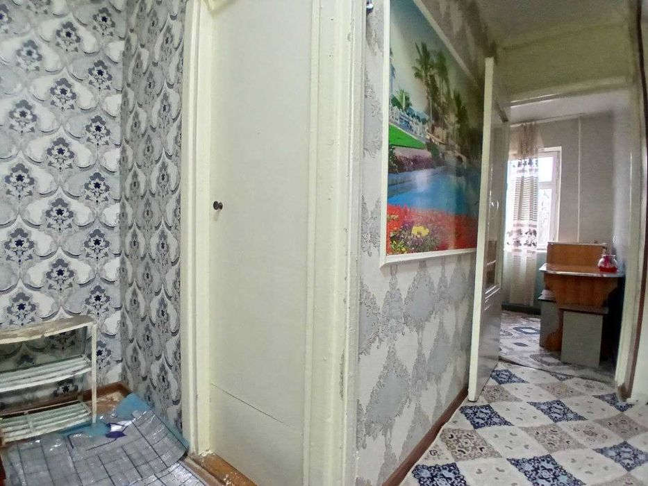 16-мактаб яқинида жихозли 1 хонали уй ижарага берилади