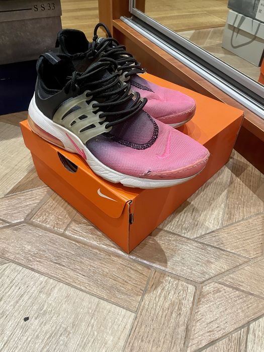 Кроссовки женские Nike