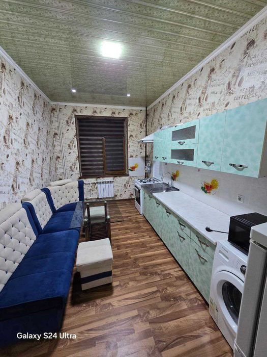 2 хоналик квартира 3 кават кирпичный дом, 5 микр, жомий