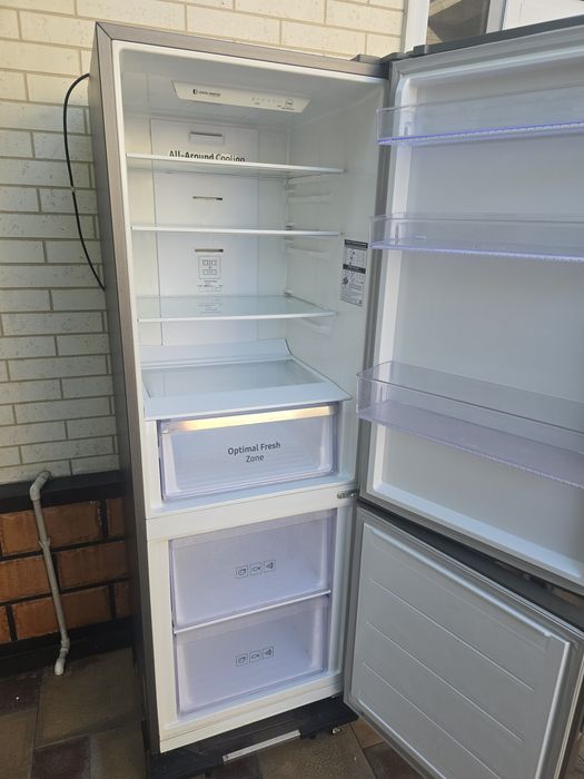 Samsung Холодильник