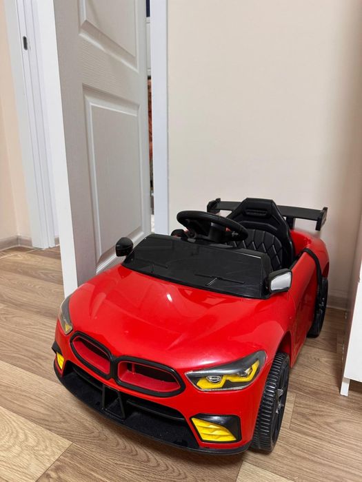 Детская машинка