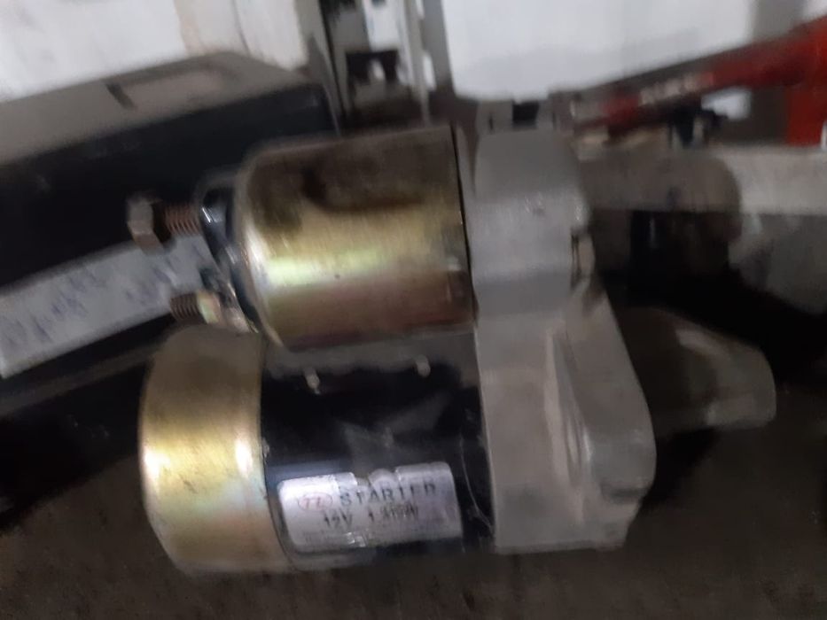 Продам стартер на Мзду 626 переходка