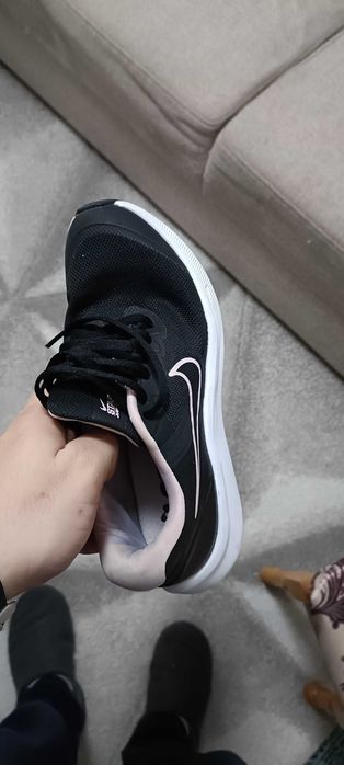 Adidasi nike dama