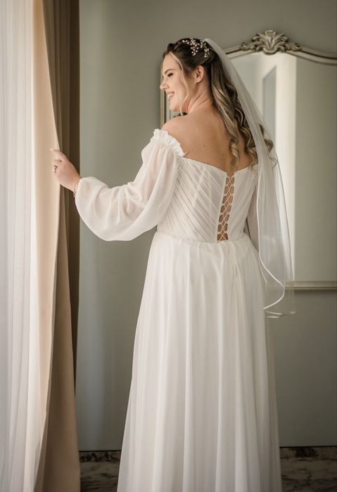 Rochie mireasa eleganta stil A-line