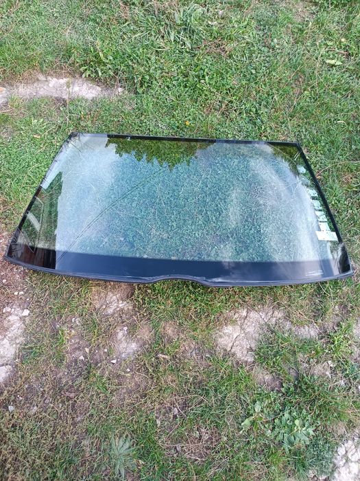 Части за Мерцедес 124