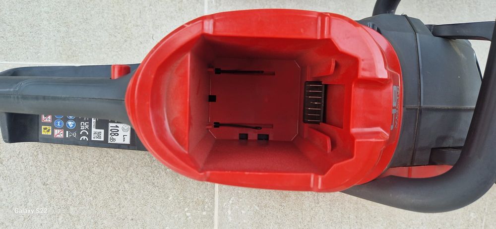 Drujba , motocoasă profesionala  pe acumulator