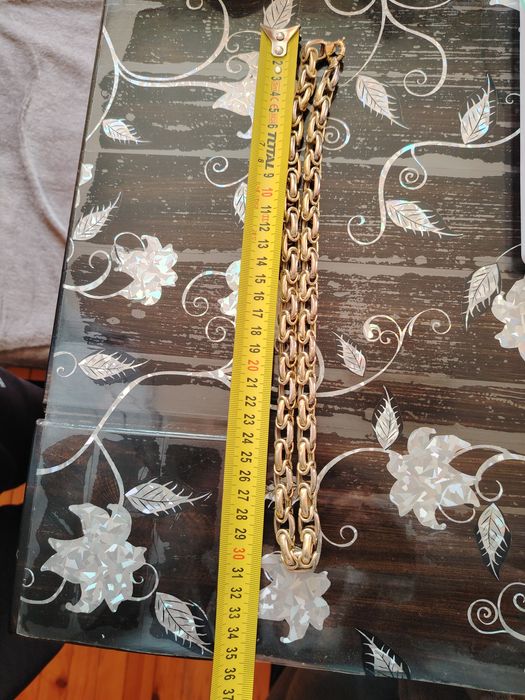 Златен     ланец