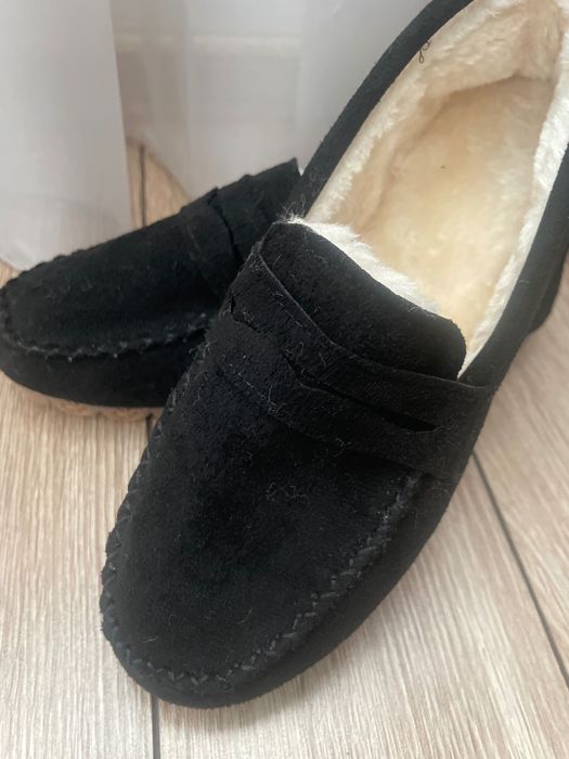 Дамски велурени обувки