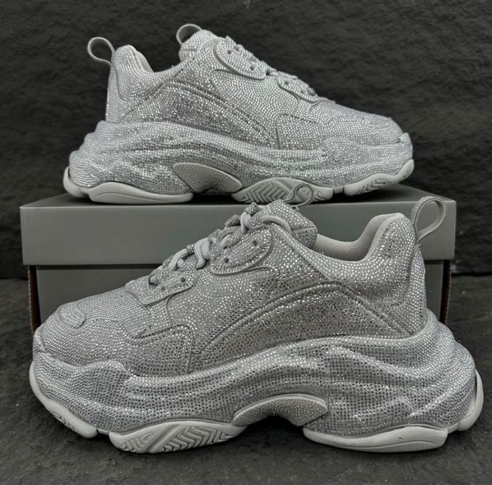 Adidași balenciaga impecabili nou cu etichetă