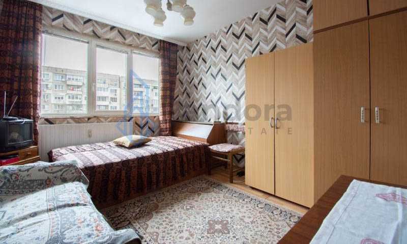 Дава се под наем Тристаен апартамент в София, Разсадника - 66 кв.м за 475 € - Снимка #2