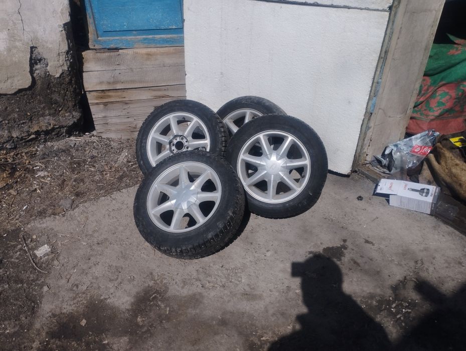 Продам диск 185/60R15