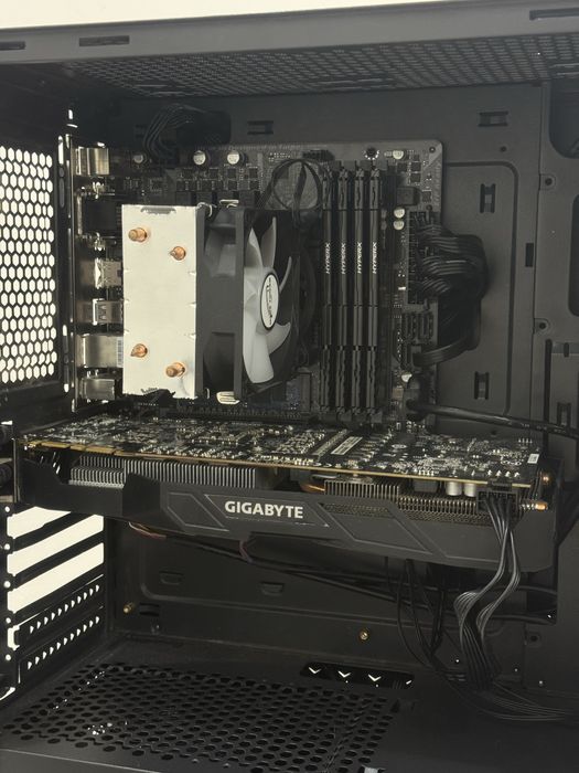 Мощный игровой компьютер, 6 ядер!