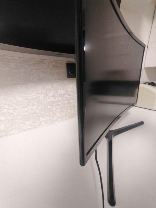 Монитор samsung odyssey crg5 c24rg50fzi