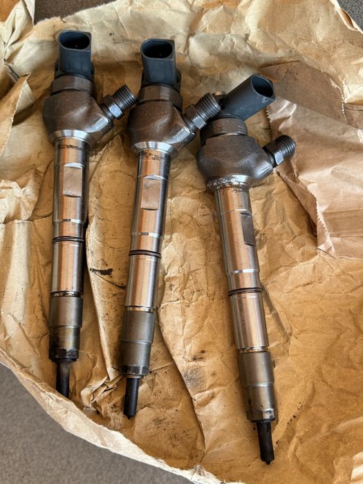 Vand injectoare Audi Vw Seat Skoda 04L130277AE