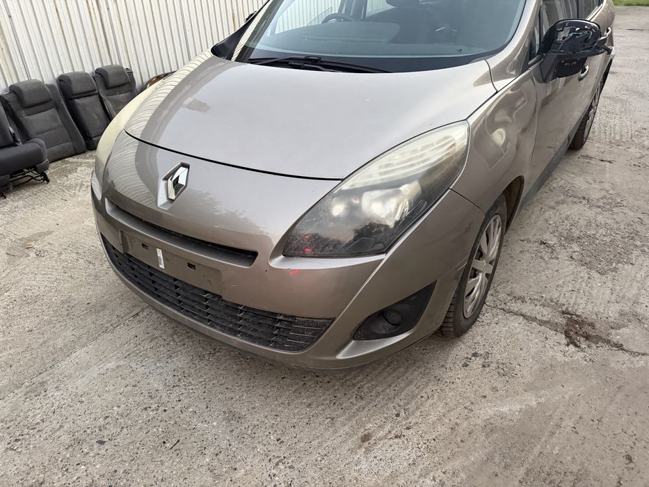 Bara fata capota motor renault scenic 1,6/16v  fab 2011 euro 5