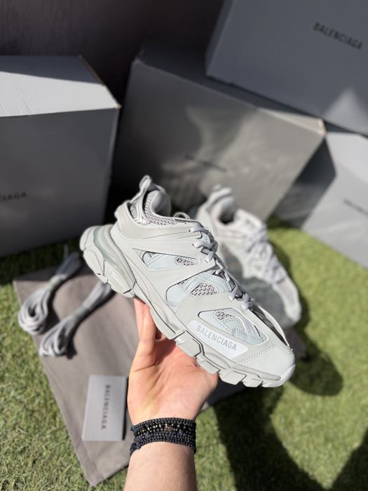 Balenciaga Track / Premium / Full Box / REDUCERE