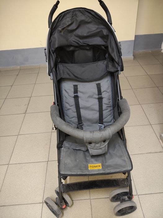 Коляска прогулочная