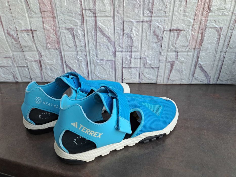 детски сандали,Adidas,летни отворени обувки,гумени за момче,адидас,37