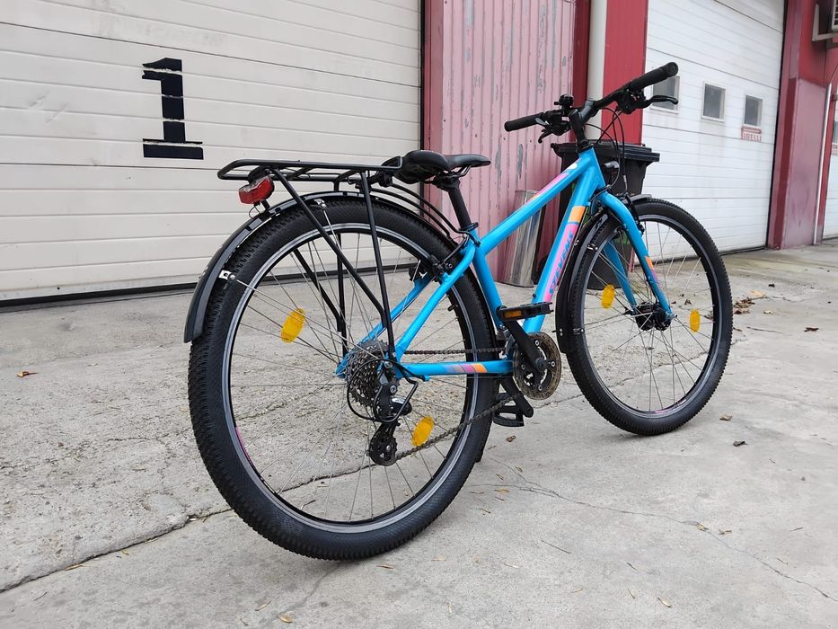 Vând bicicleta din aluminiu