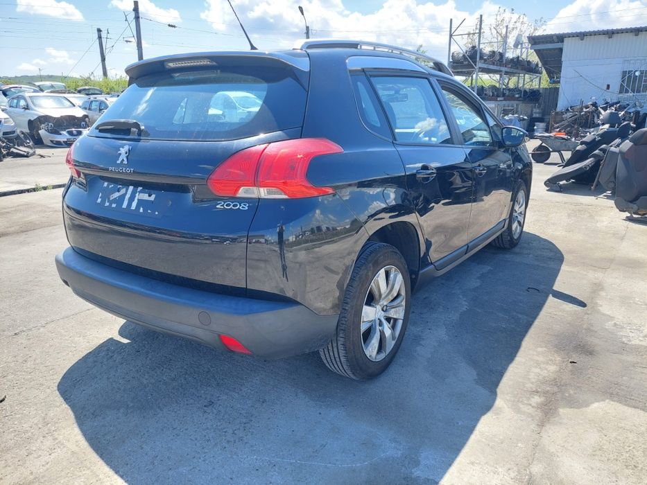 Dezmembram Peugeot 2008, 1.4 hdi, an 2015