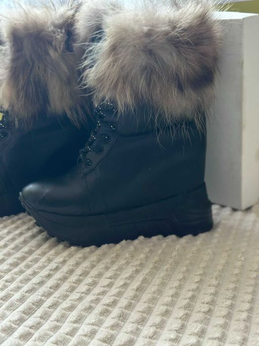 Зимни боти с пух