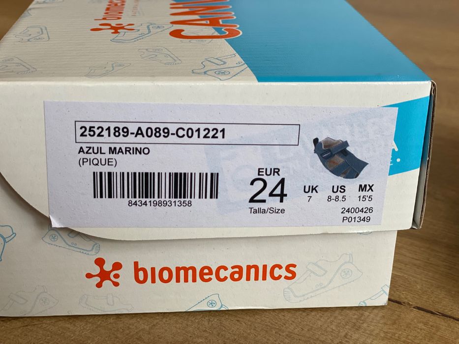 Сандали biomecanics 24 номер