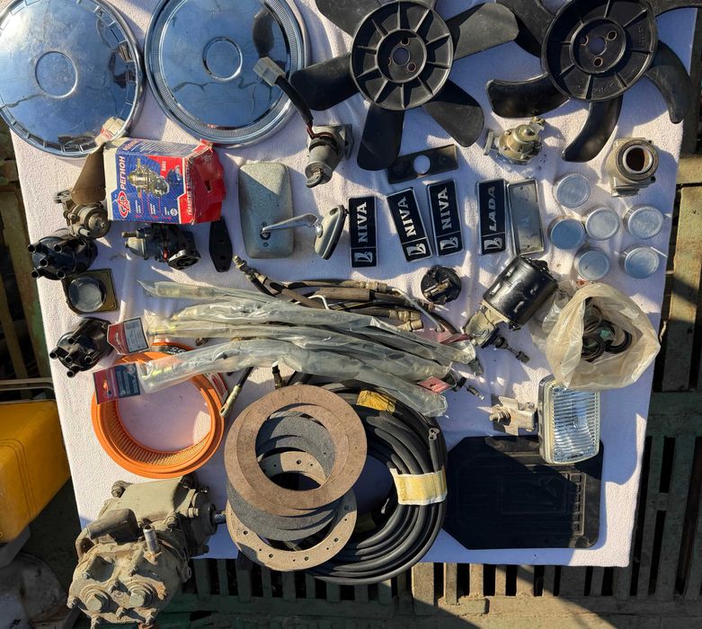 Нови и втора употреба/реставрирани части за ВАЗ/Лада