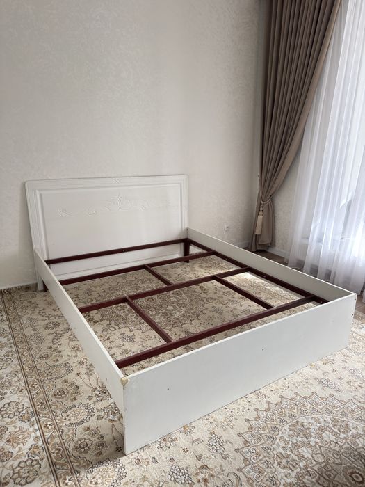 Продам кровать двуспальную