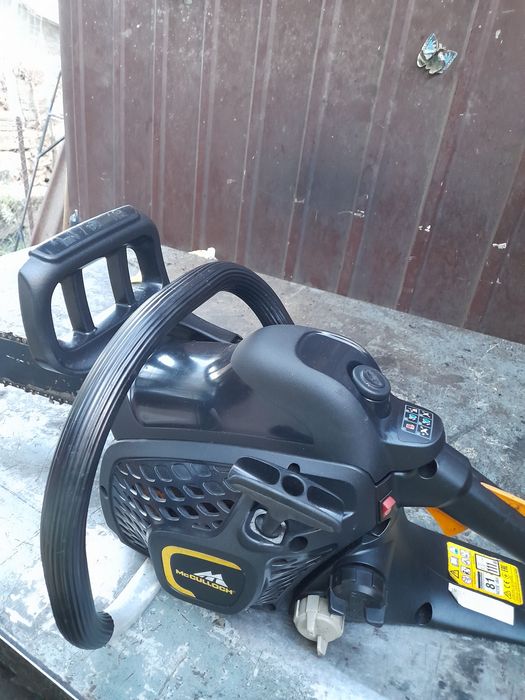 Vând drujbă mcculoch cs35s