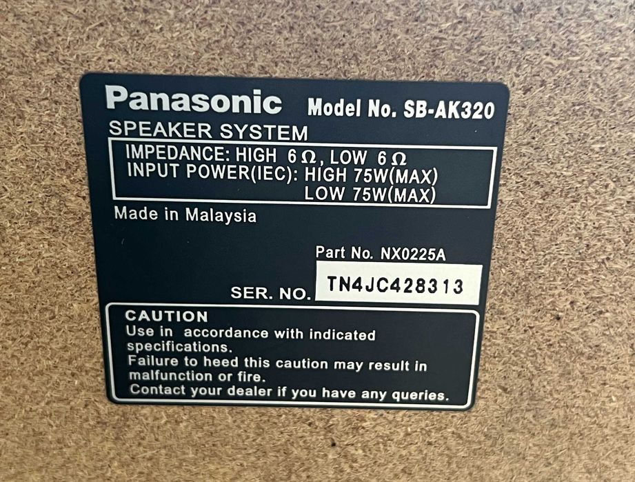Sistem audio Panasonic SA-AK320  5 CD  MP3  2x125W cu boxe originale