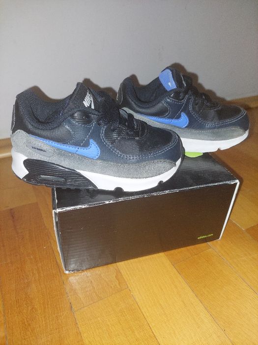 Adidas și Puma pentru baieti