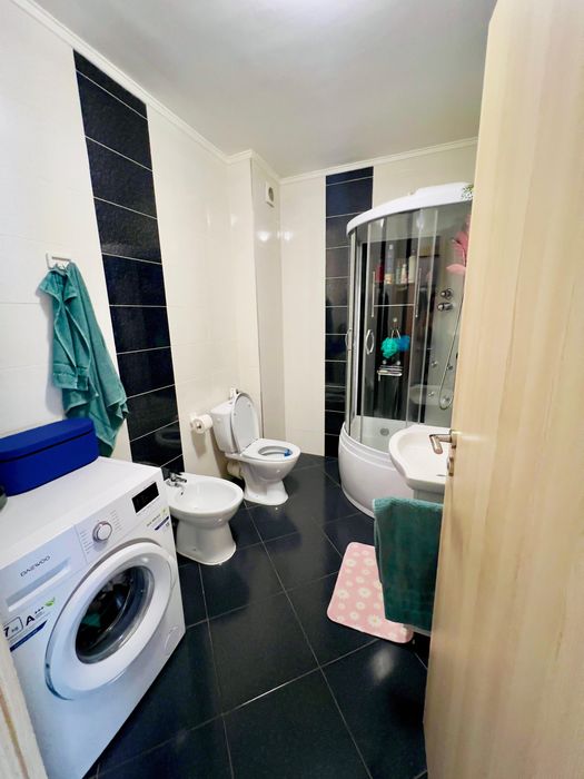 PROPRIETAR apartament 3 camere Oasului