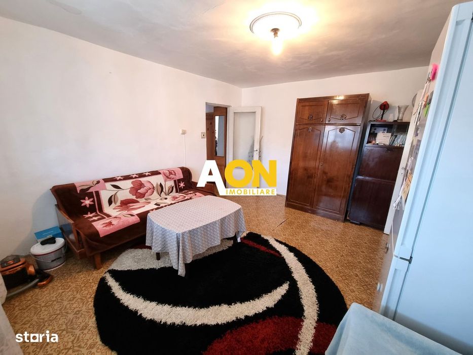 De vanzare apartament 2 camere, Cetate — fotografia 1
