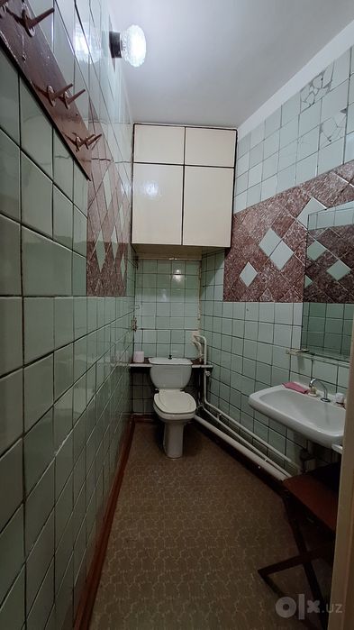 Продаётся  СВОЯ  4-х комнатная квартира на Юнусабаде-15
