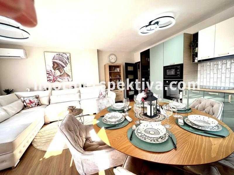 Продава се Многостаен апартамент в Пловдив, Център - 123 кв.м за 1190 €/кв.м - Снимка #2