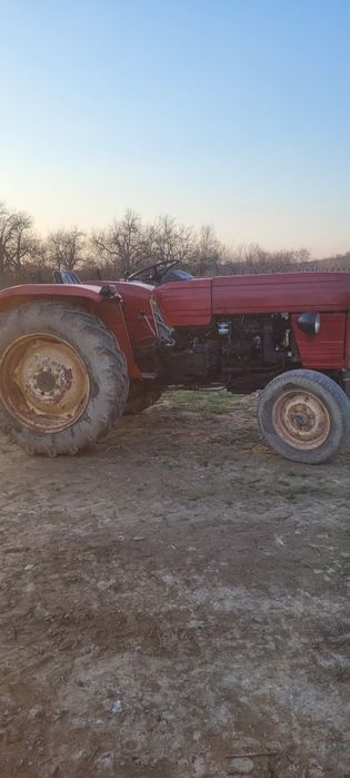 Vand tractor U445