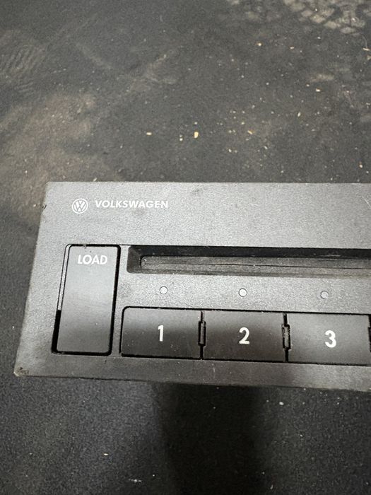 Vw Phaeton 2002 година CD Changer