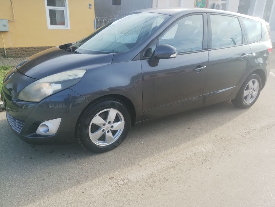 Renault grand scenic xmod