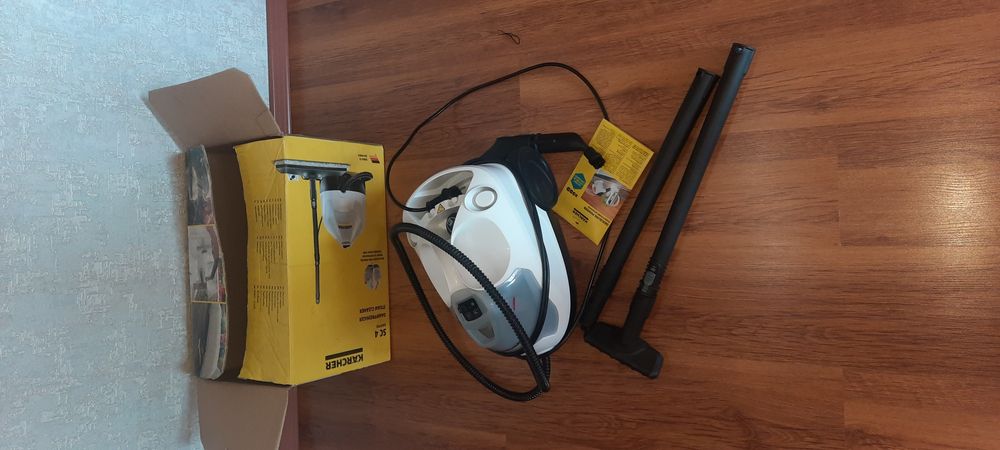 Продам парочиститель керхер