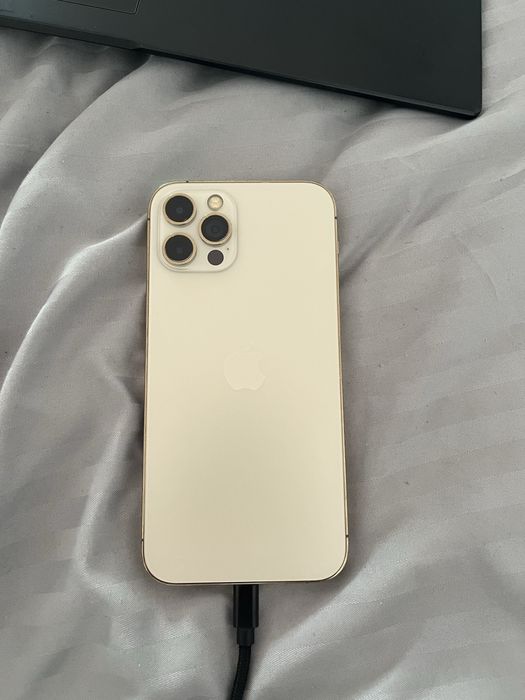 Iphone 12 pro pentru piese