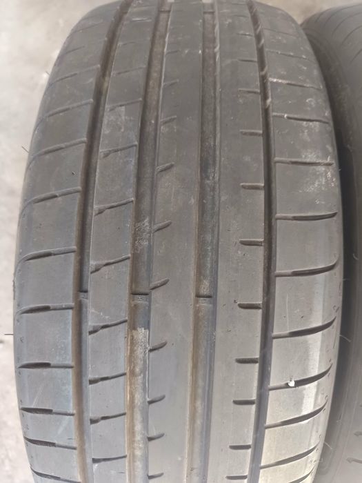 205/45/17 2броя GoodYear Eagle F1.Гумите са в перфектно състояние