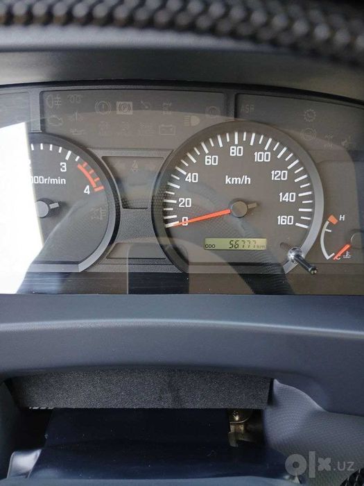 # ISUZU NPR 75L-K сотилади !