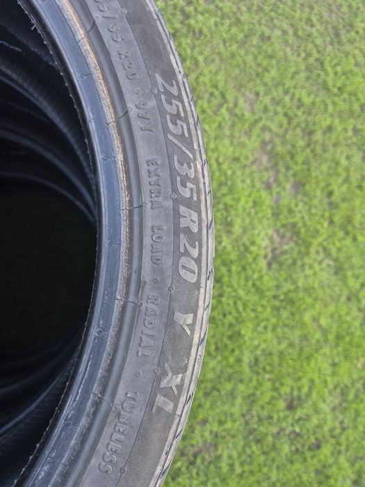 Cauciucuri 255/35/20