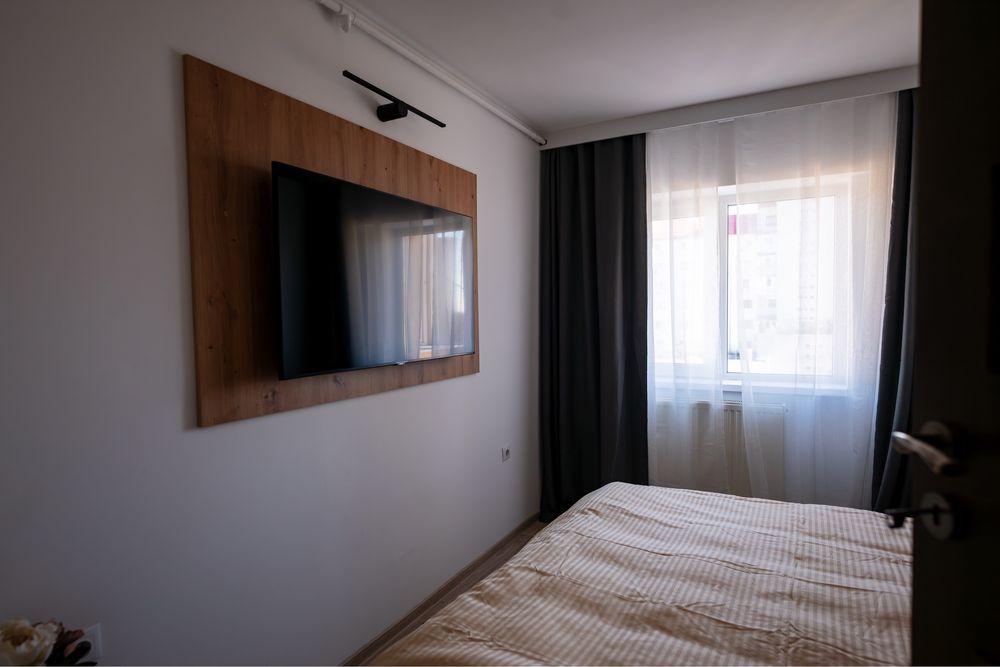 ULTRACENTRAL CENTRU VECHI.apartament in regin  hotelier cu 3 camere