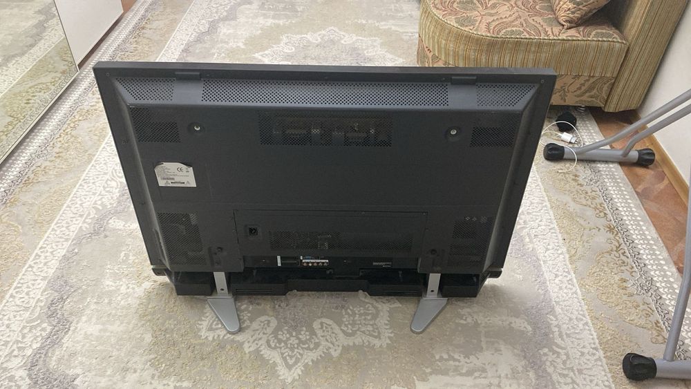 Продаю телевизор